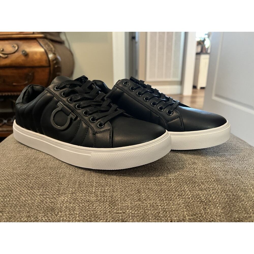 Faranzi Size 10 Lace Up Casual Sneakers Black Logo Accent Synthetic NIB
